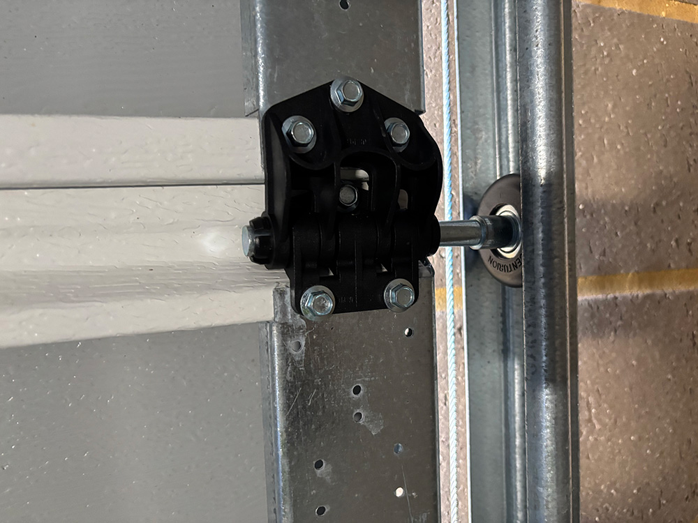 roller hinge replacement